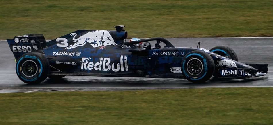 GALERIA: Confira as primeiras imagens do Red Bull RB14