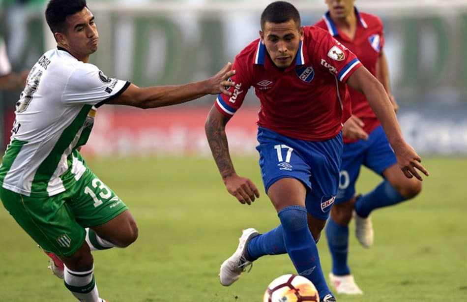 Com vantagem na mão, Nacional joga com o Banfield pela Pré-Libertadores