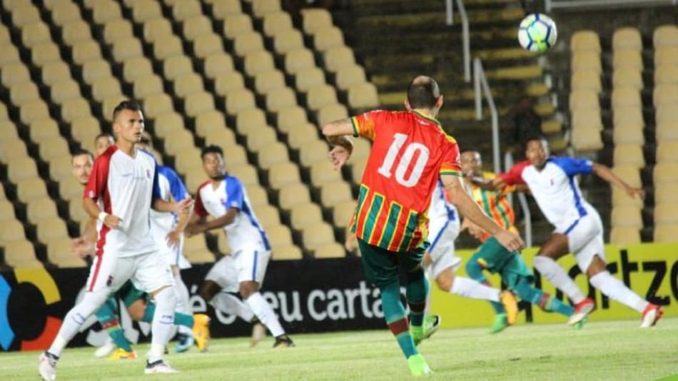 Com início de temporada ruim, Paraná vive crise interna e pensa em reformulação