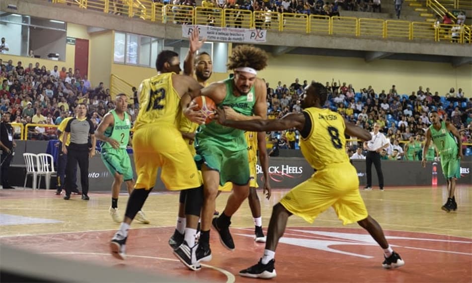 Basquete: Brasil e Chile fazem duelo pelas eliminatórias do Mundial