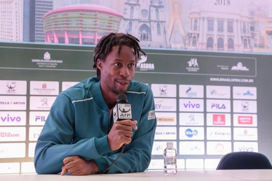 Triste, Monfils diz que ‘gostaria de dar mais ao público de São Paulo’