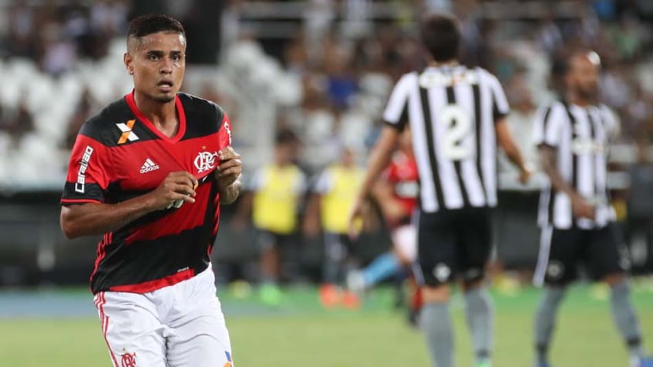 Mando eu! Na casa do Botafogo, Fla tem se saído melhor no clássico