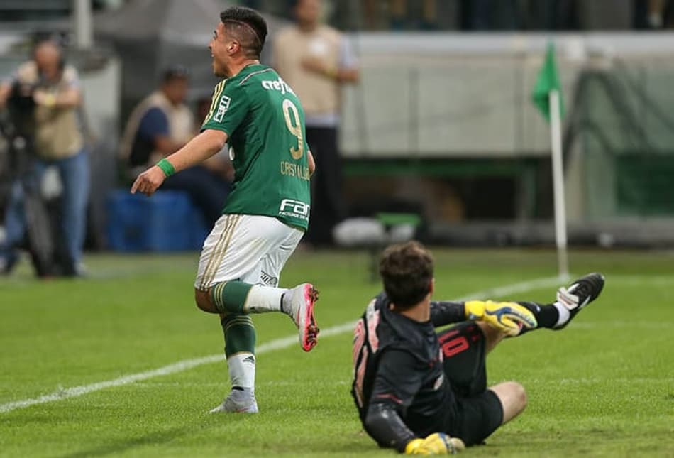 Há exatos cinco anos, Palmeiras vencia São Paulo por 4 a 0; veja gols