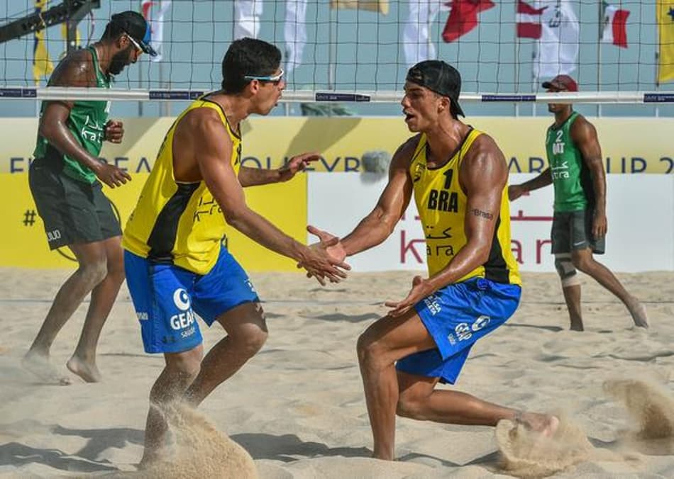 Dupla brasileira de vôlei de praia vai disputar a repescagem no Mundial