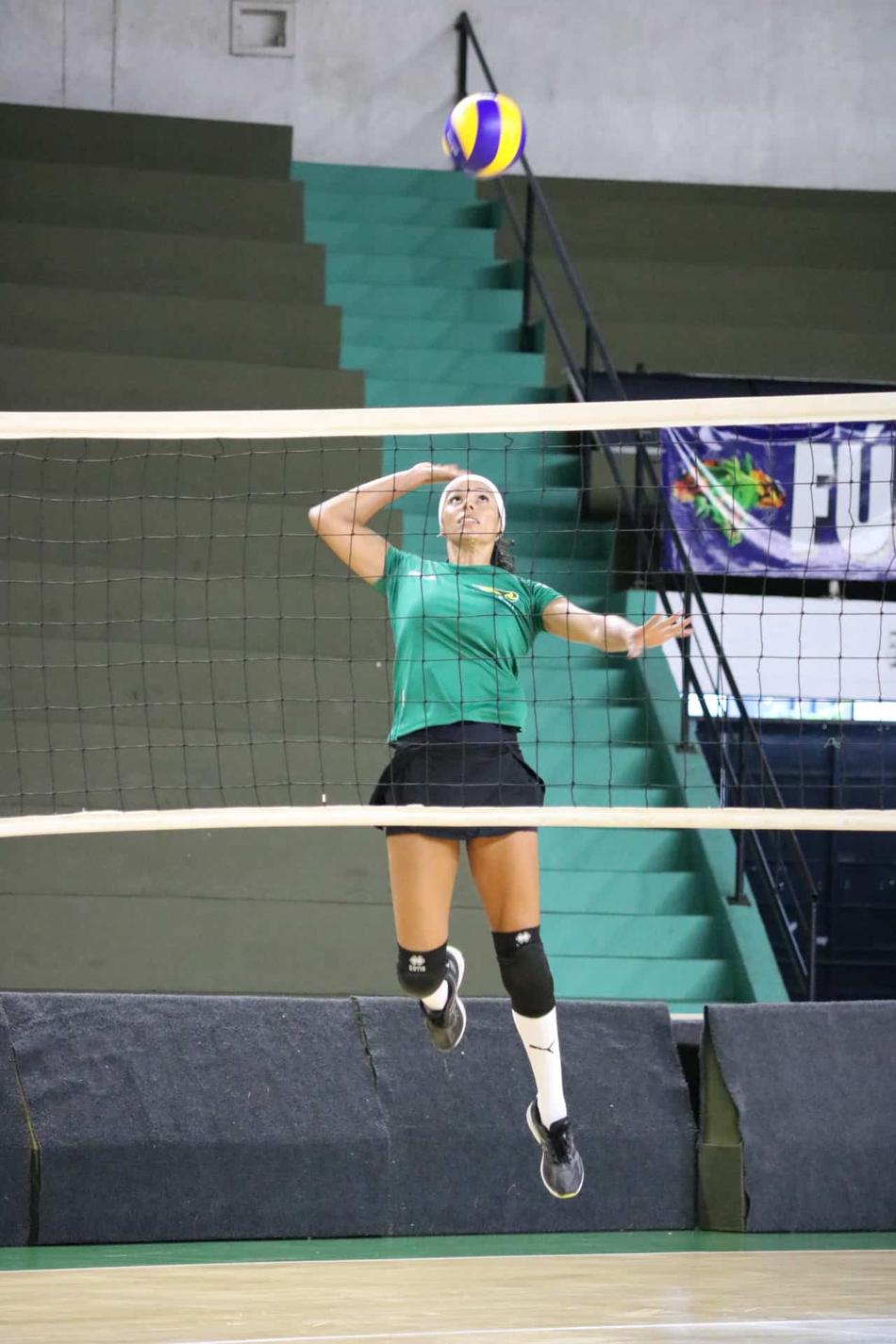 Blog Saque: Paula Pequeno se junta a Tifanny e Palacio nos playoffs