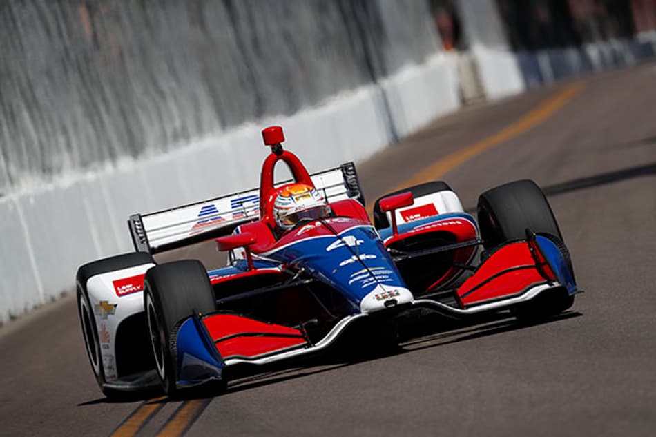 Matheus Leist estreia na Indy sendo o mais rápido no 1º treino livre em São Petersburgo