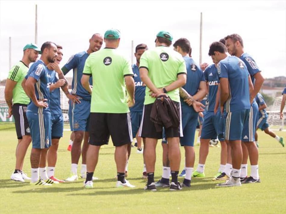 Coritiba deve atuar com time alternativo contra o Foz do Iguaçu