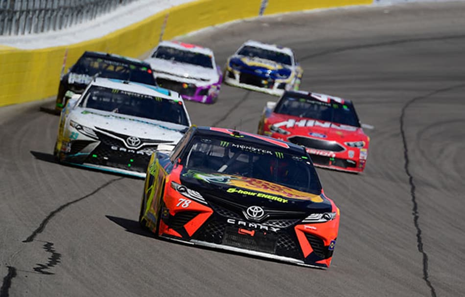 NASCAR: Martin Truex Jr. na pole neste domingo