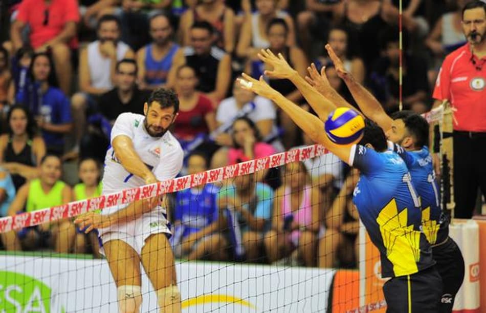 Blog Saque: Vôlei Renata joga demais e bate o Sesc em Campinas