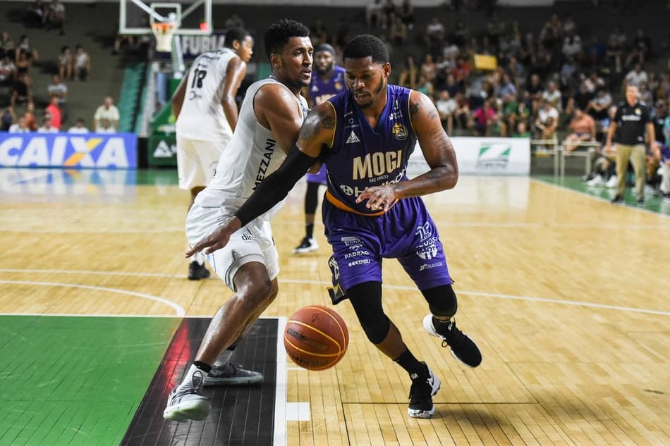 NBB: Bauru busca até o fim, mas Mogi das Cruzes vence partida