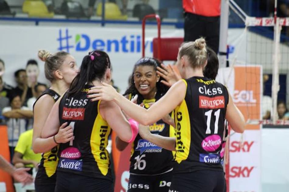 Blog Saque: Praia anula Tifanny e é primeiro semifinalista da Superliga