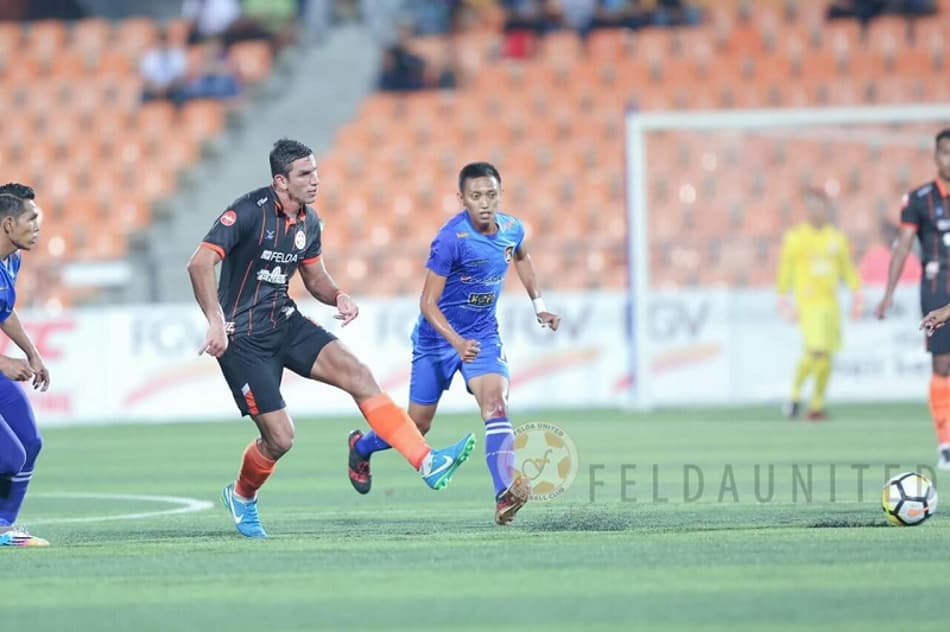 Na Ásia, brasileiros foram responsáveis pela classificação do Felda United