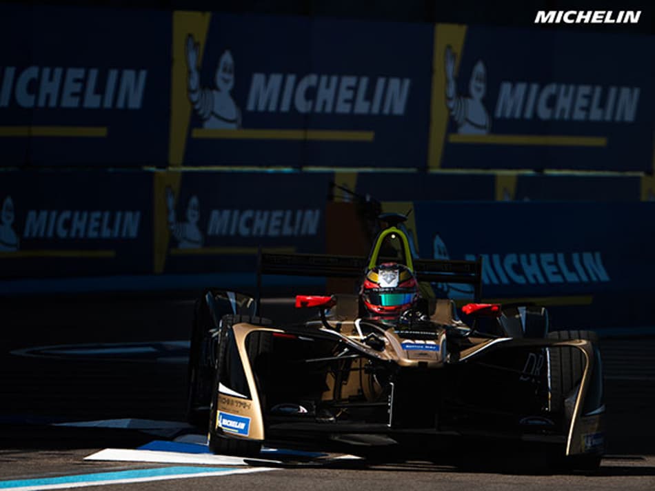 F-E: Jean-Eric Vergne herda a pole de Lucas di Grassi em Punta del Este