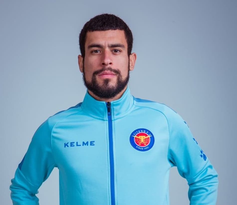 Ex-meia do São Paulo marca primeiro gol no futebol da China