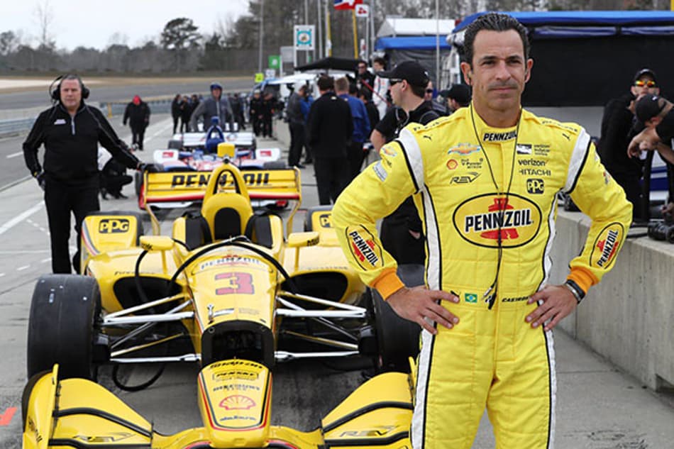 Castroneves em 3º na primeira sessão de testes no retorno à Indy