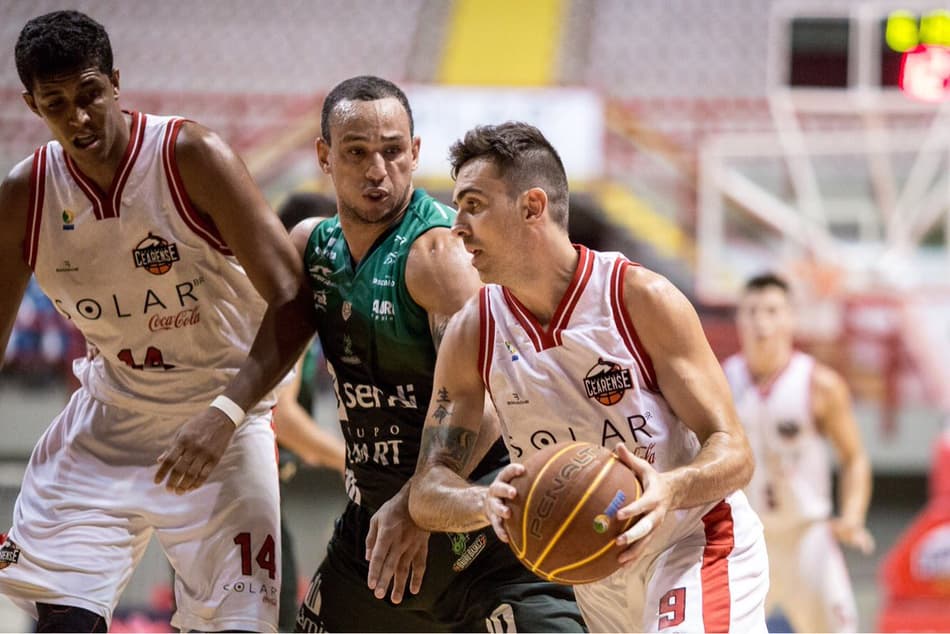 NBB: Com virada nos segundos finais, Basquete Cearense bate o Bauru