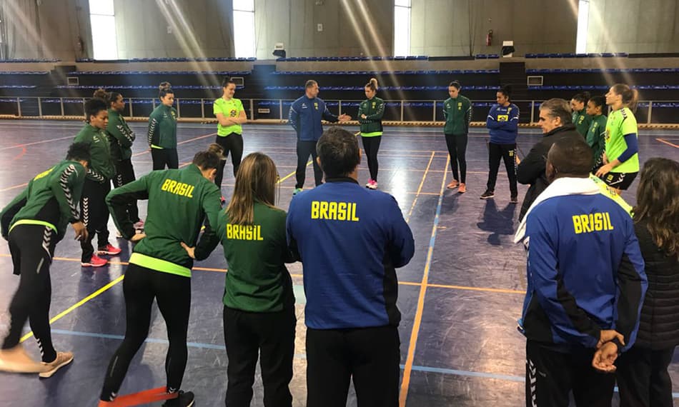 Handebol: Brasil perde amistoso para França, atual campeã mundial