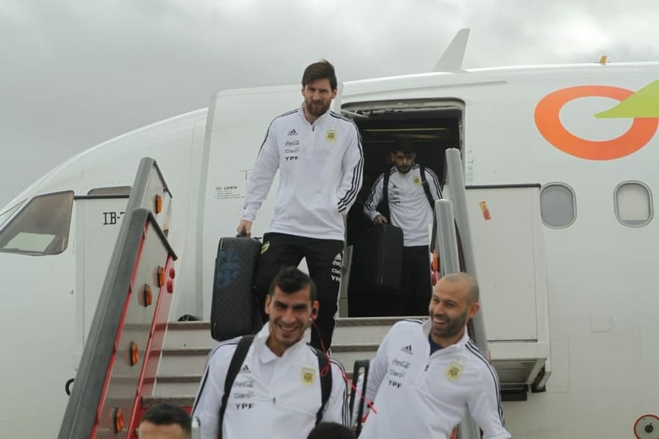 Argentina treina no CT do Real Madrid sem a presença de Messi