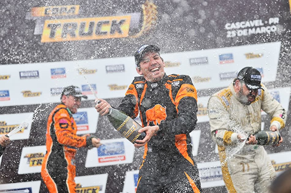 Cirino e Losacco vencem na abertura da Copa Truck em Cascavel