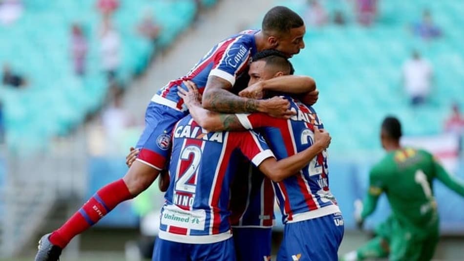 Bahia despacha Juazeirense e garante reencontro com Vitória