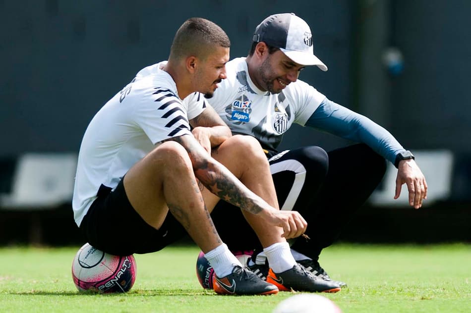 Tempo livre e treino no River Plate: Santos se prepara para Libertadores