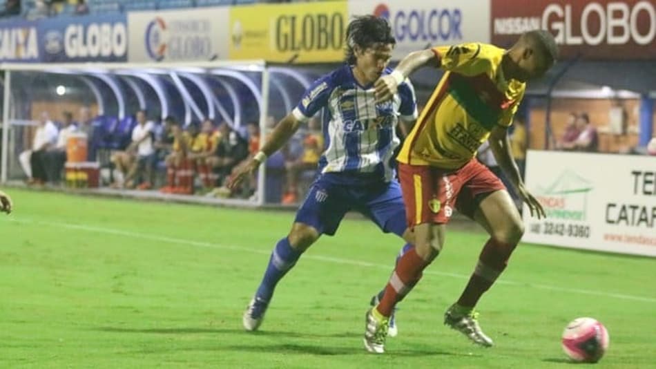 Em jogo sem emoções, Avaí e Brusque empatam com placar zerado