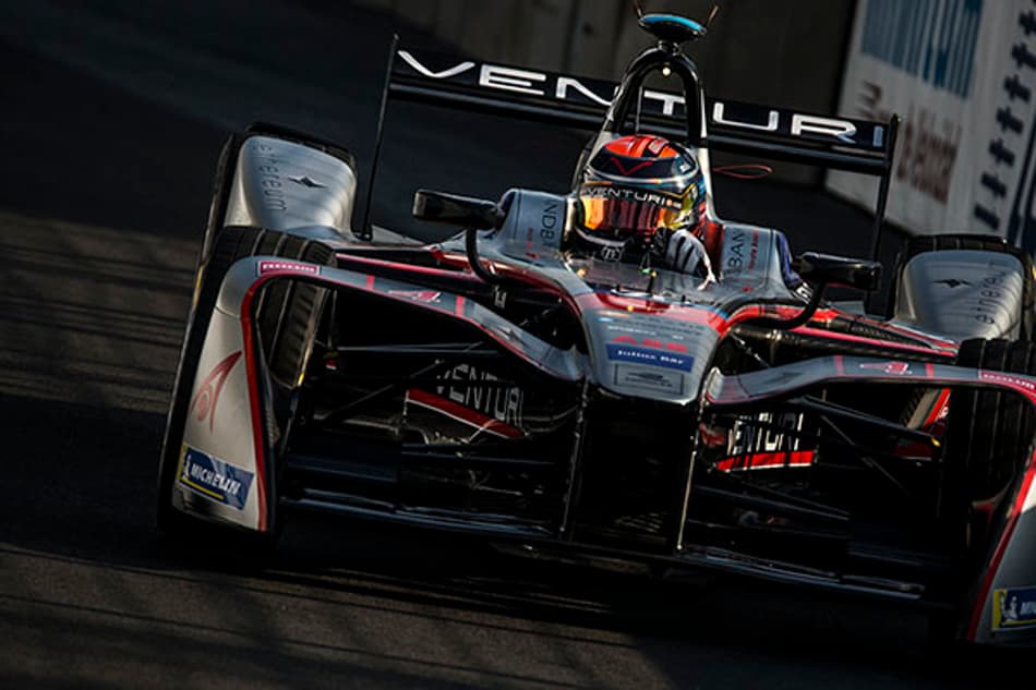 Venturi apóia talento feminino em corridas