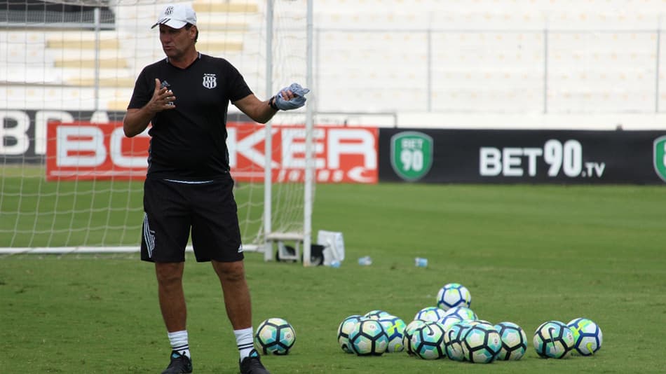 De olho no Troféu Interior, Ponte Preta se reapresenta neste sábado