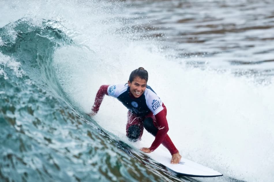 Silvana Lima garante vaga nas quartas de final em Bells Beach