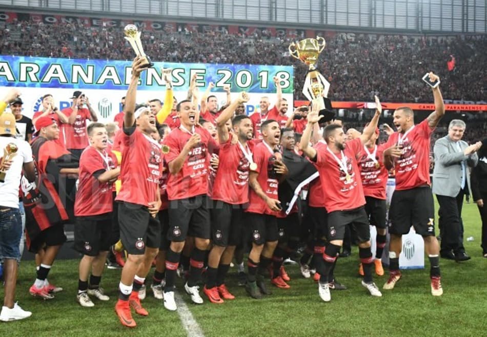 Atlético-PR vence o Coritiba e conquista o Estadual
