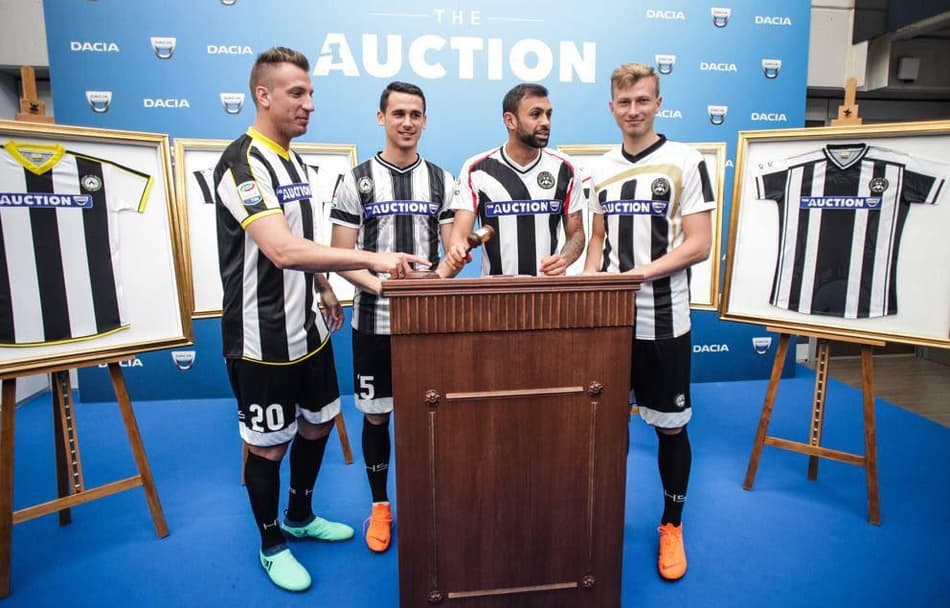 Udinese usa 11 camisas diferentes em jogo contra a Lazio pelo Campeonato Italiano
