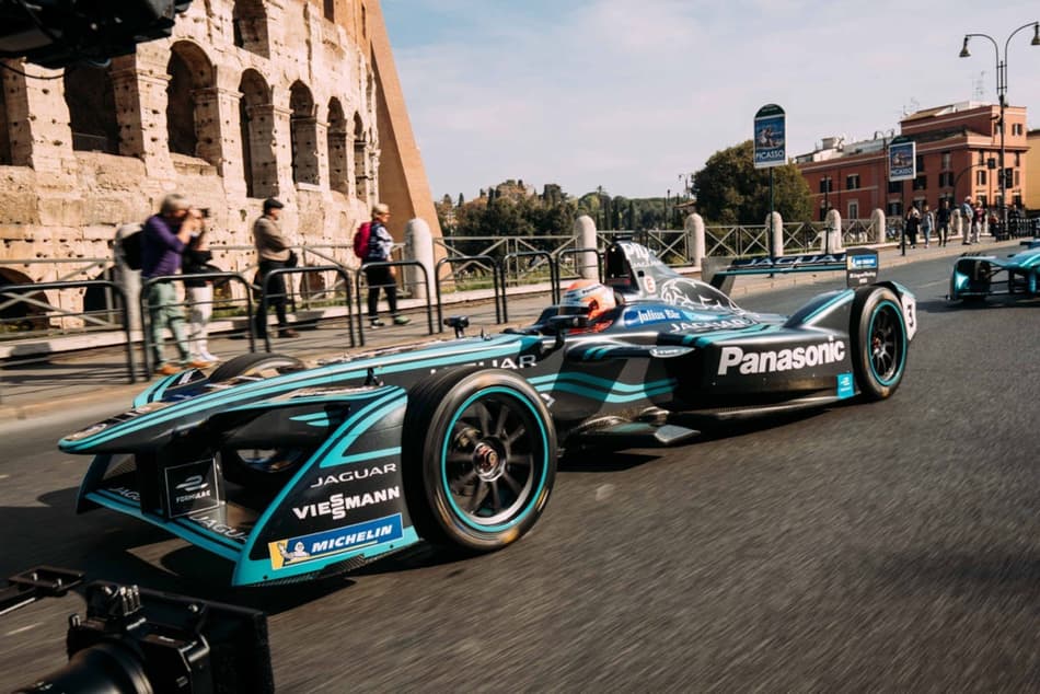 Nelsinho Piquet encara primeiro desafio da FIA Fórmula E nas ruas de Roma