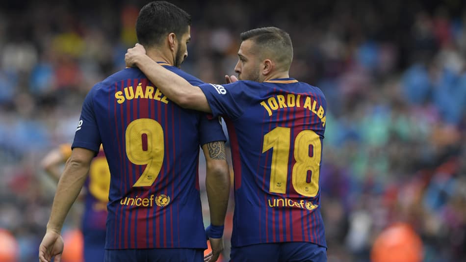 Números da Bola: Suárez ultrapassa Eto'o no ranking dos artilheiros do Barcelona no Espanhol
