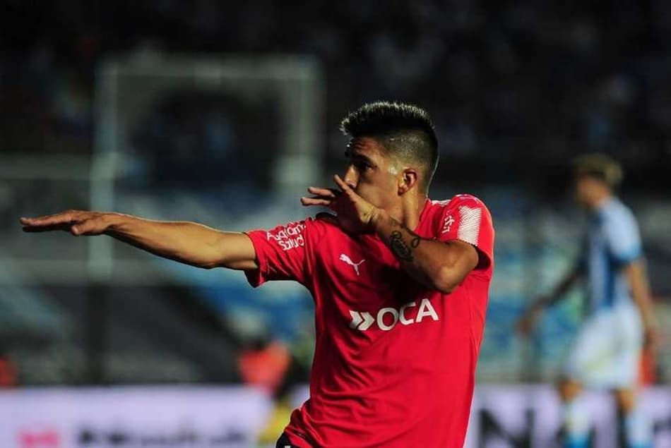 Atacante do Independiente provoca Boca Juniors: “É o líder, mas não joga bem”