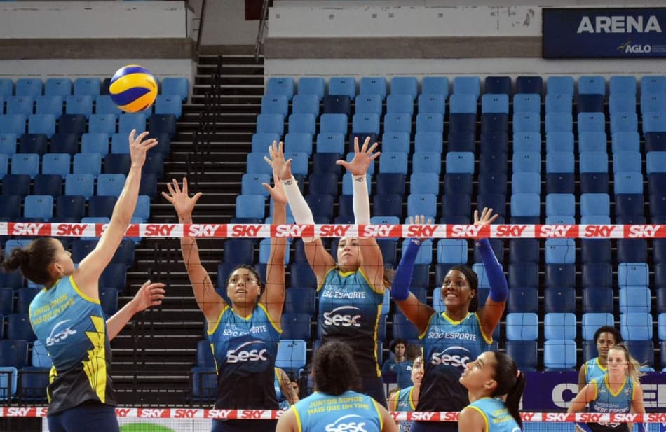 Sesc RJ e Praia Clube se enfrentam pela final da Superliga Feminina