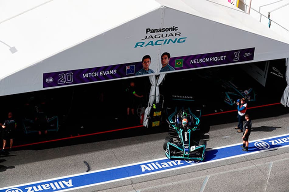 F-E: Nelsinho Piquet já projeta próximas etapas após abandono em Roma