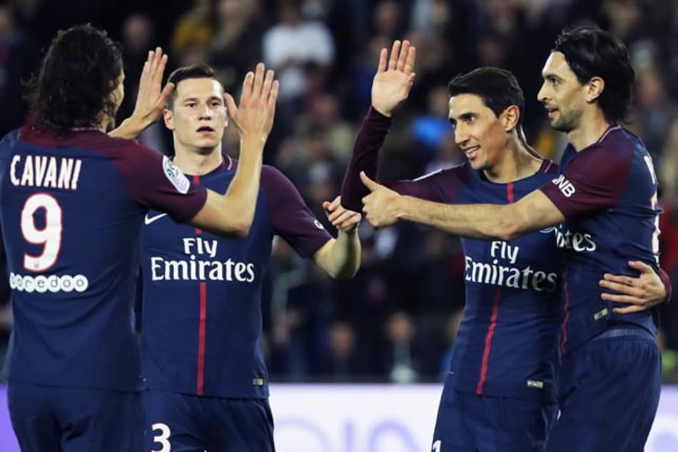 ‘Nós deveríamos estar mais unidos’, diz Cavani sobre o elenco do PSG