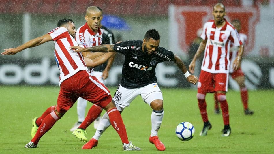 Náutico vence, mas Ponte Preta fica com a classificação