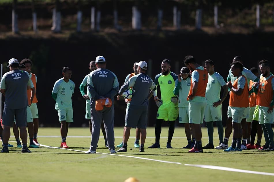Chapecoense cancela entrevista coletiva para preservar jogadores