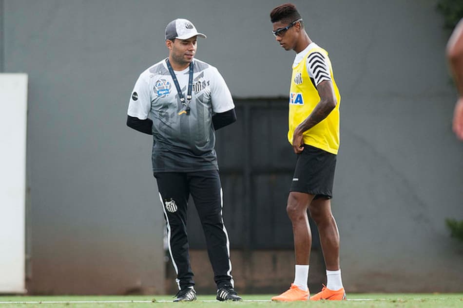 Bruno Henrique enaltece Rodrygo no Santos e diz: ‘Não queria ser o Jair’