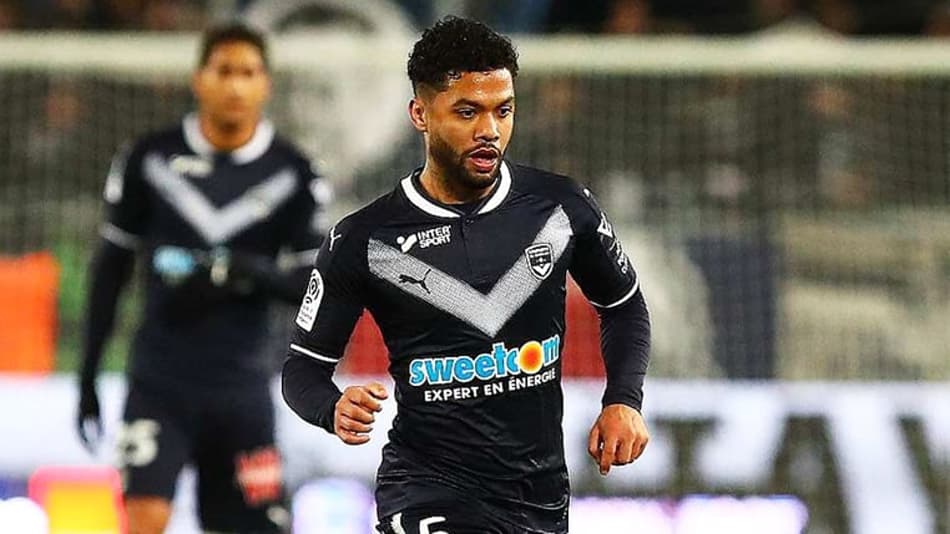 Brasileiro do Bordeaux fala em “carimbar” a faixa do PSG