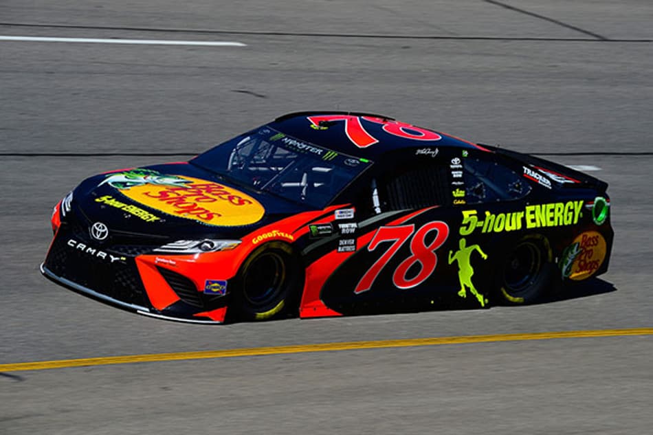 Martin Truex Jr. reivindica pole em Richmond para sua 450ª largada