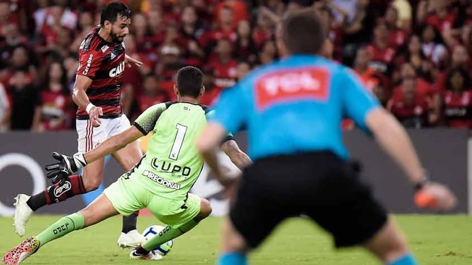 Flamengo defende invencibilidade de 18 anos em duelo com o América-MG