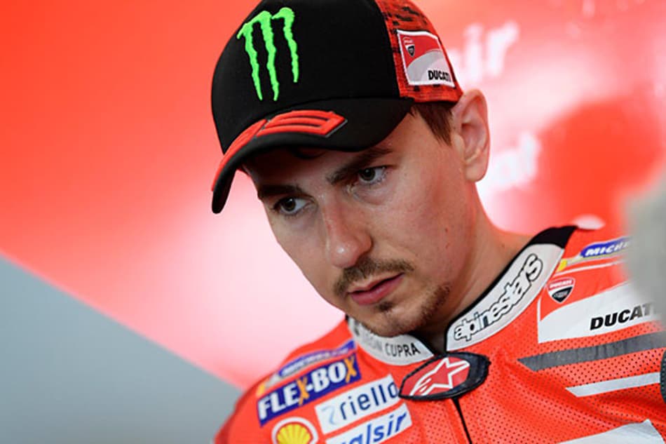 Ducati não teria evoluído tão rapidamente sem minha contribuição, diz Lorenzo