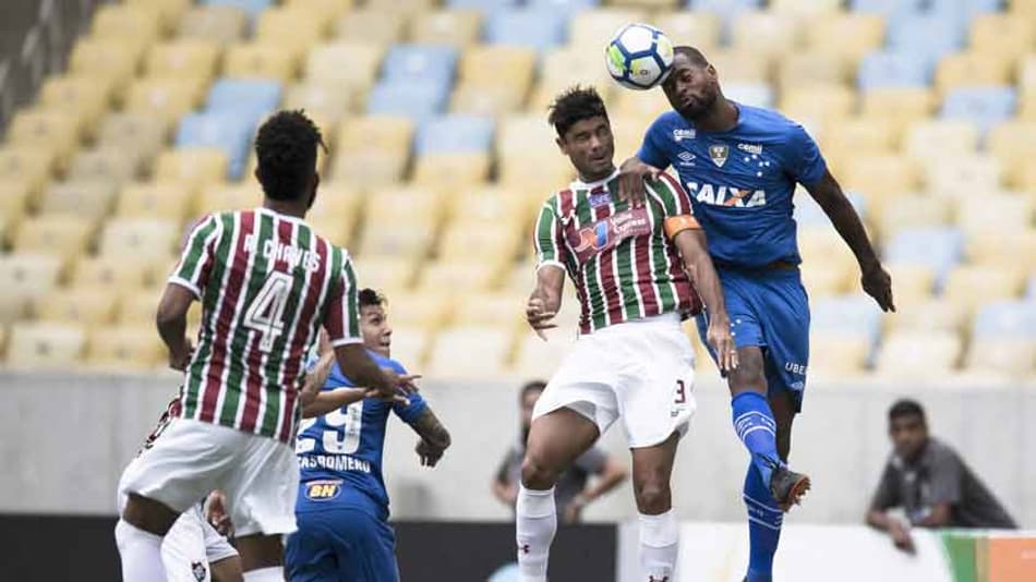 ATUAÇÕES: Dedé e David se salvam em derrota do Cruzeiro para o Flu