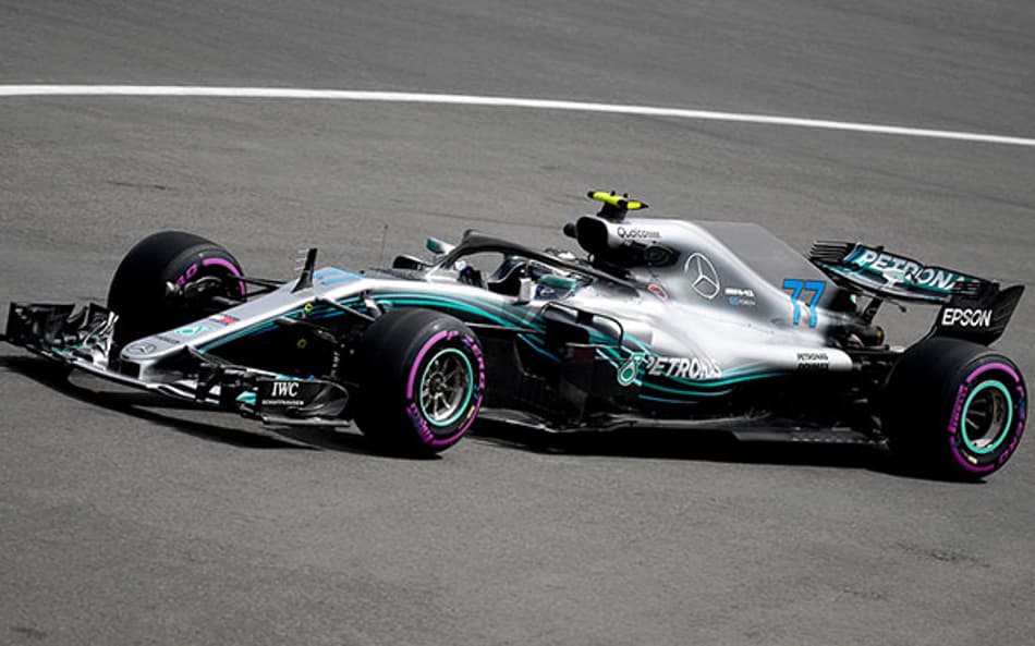 Bottas e Mercedes W09: "Não é um carro fácil de pilotar"
