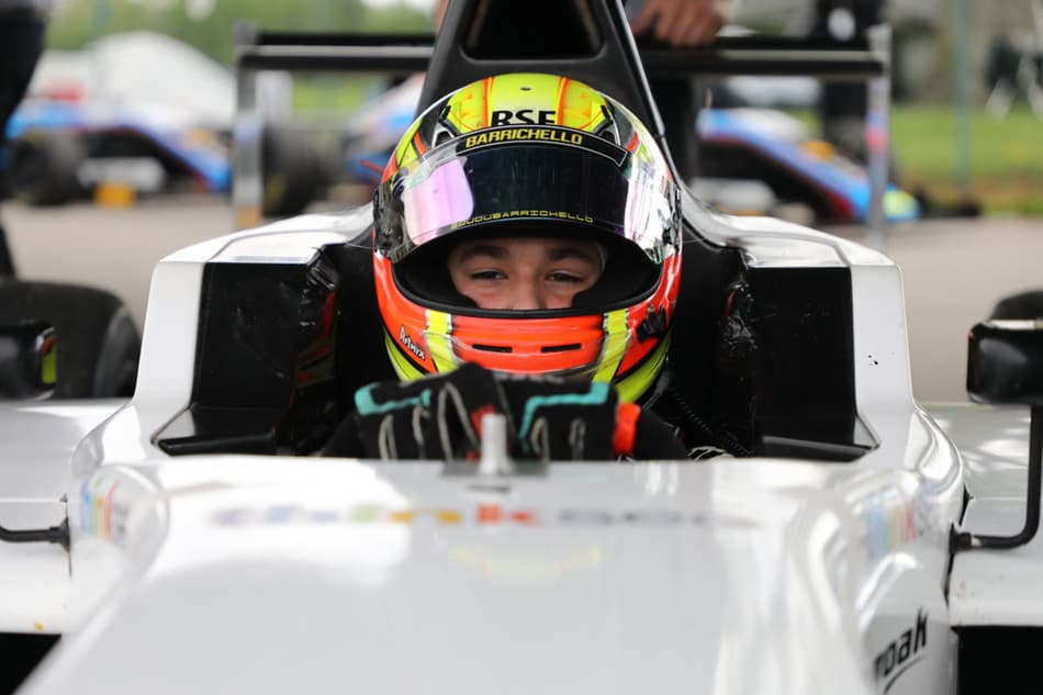 Dudu Barrichello faz sua estreia na Fórmula 4 americana