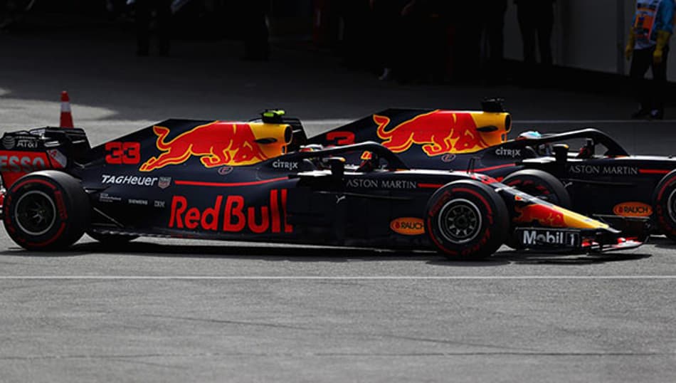 Red Bull avisa que “próximo acidente” levará a “ordens da equipe”