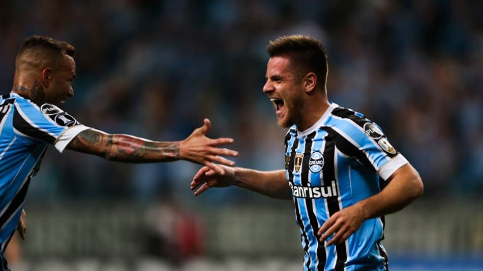 Prognósticos apontam leve favoritismo do Grêmio diante do Estudiantes; Veja Mais