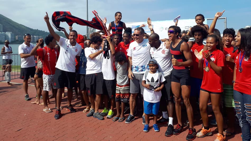 Flamengo leva a melhor e vence a segunda etapa do Estadual de Remo
